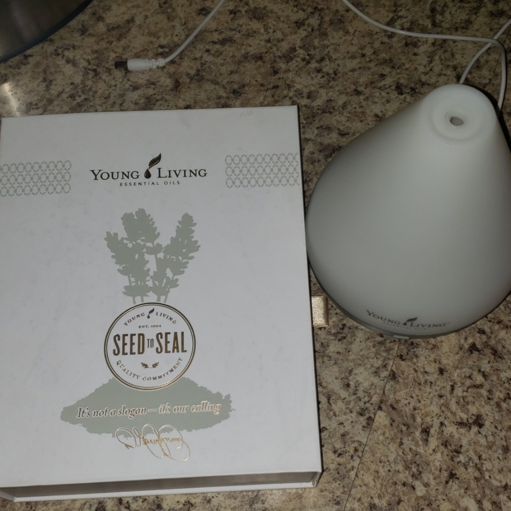 Young living essential oil starter kit